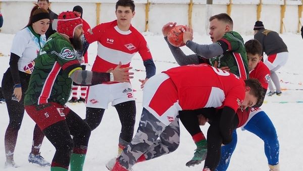 В Малоярославце состоялся турнир по снежному регби